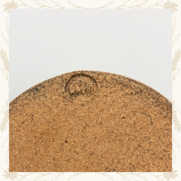 Signed Studio Pottery Honey Pot - Picture 9 of 9